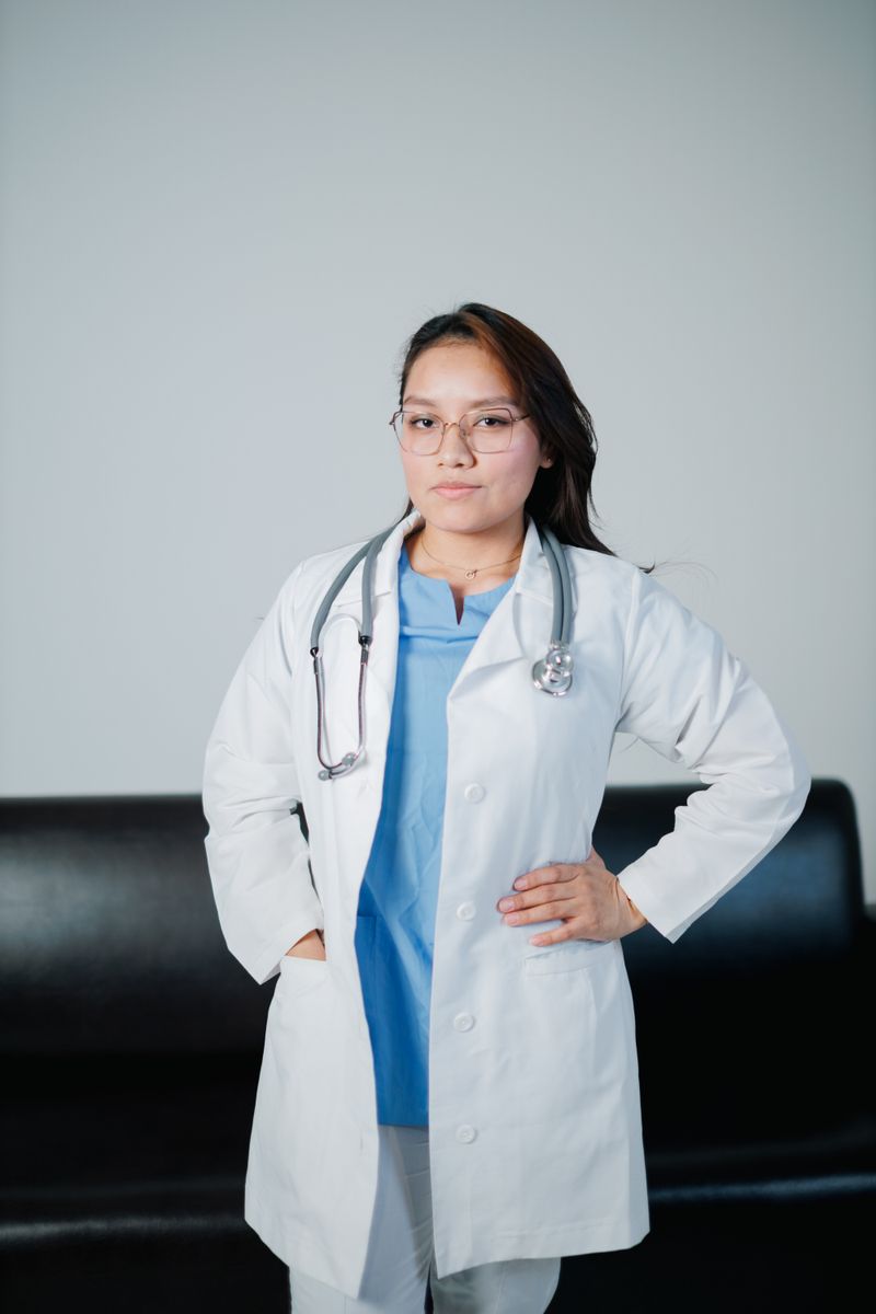 drg. Elvira Sari